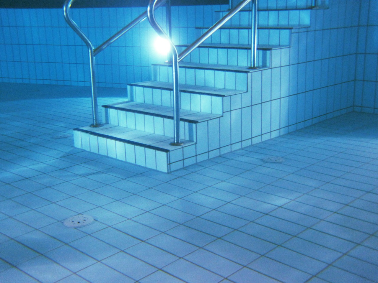 piscina con scale