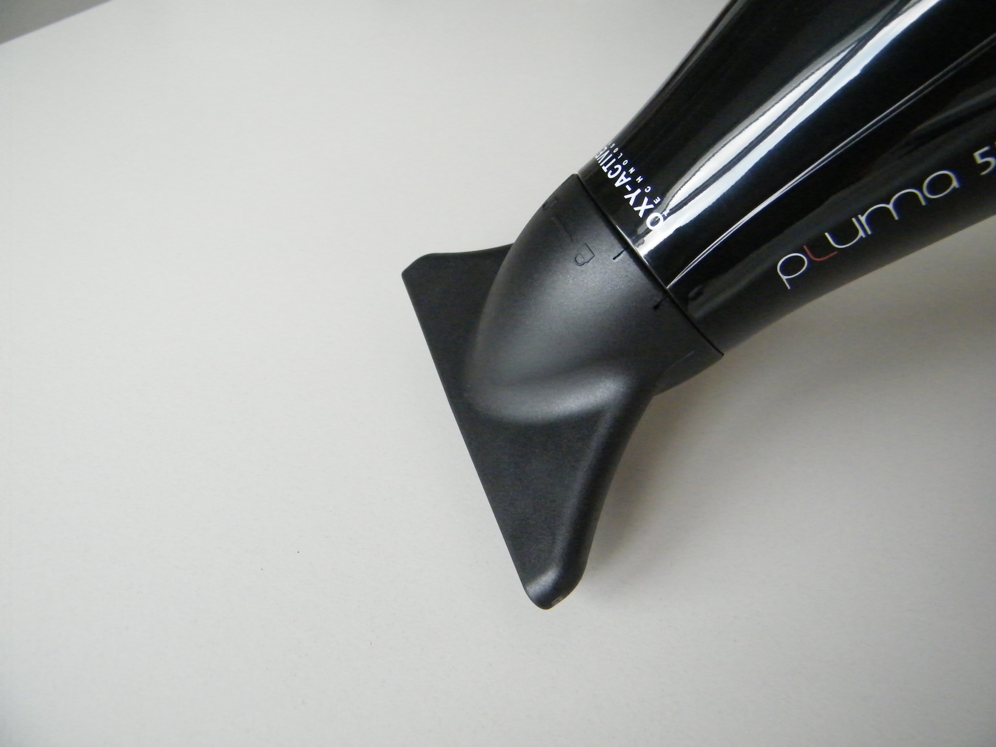 Meglio un asciugacapelli potente o un asciugacapelli professionale?