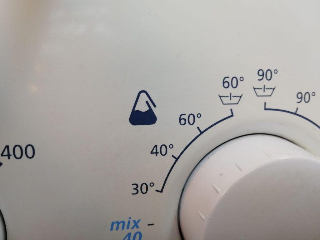 simbolo lavatrice tessuti sintetici