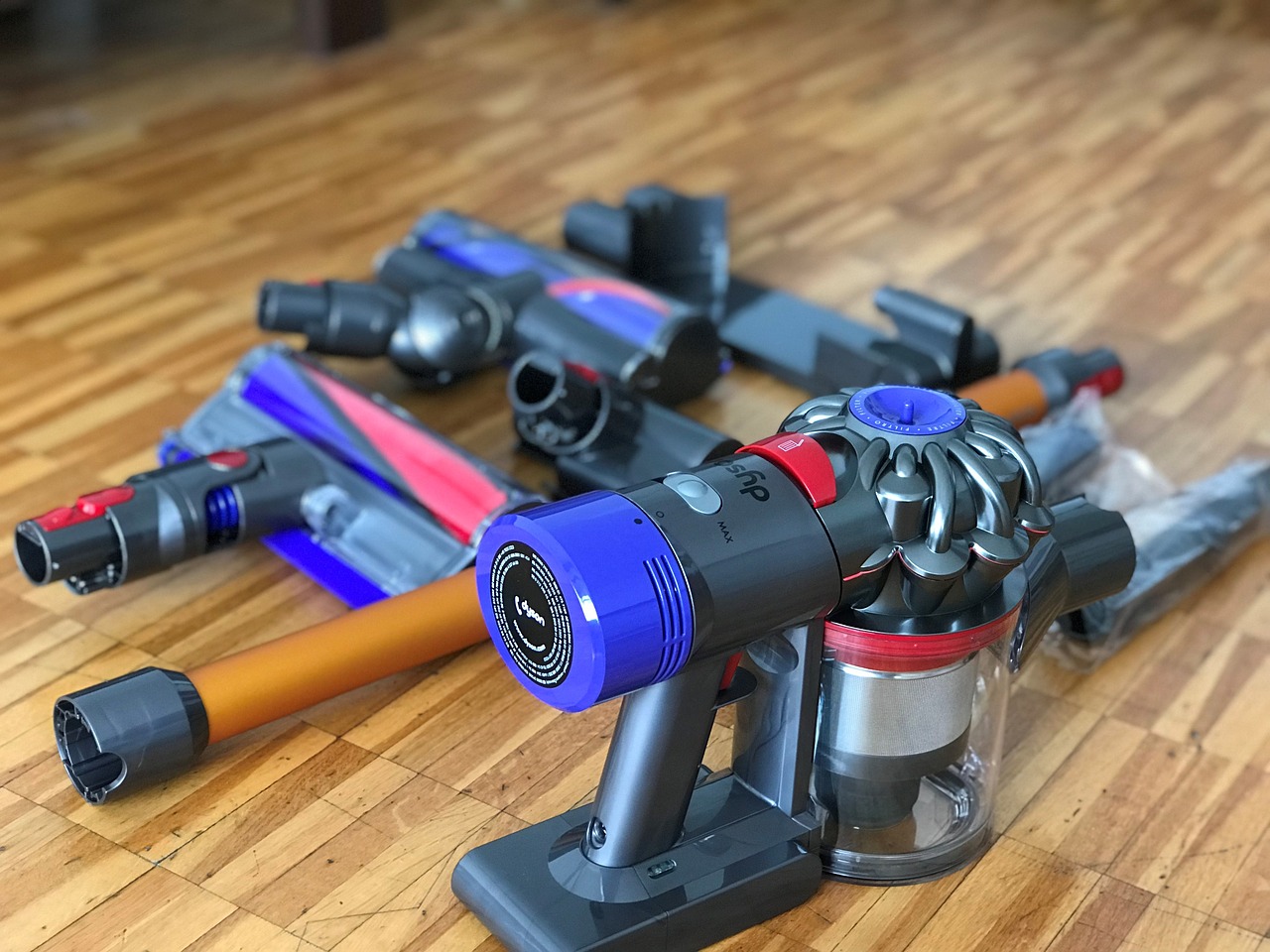 Le scope elettriche Dyson – Differenze tecnologiche rispetto alle comuni scope elettriche